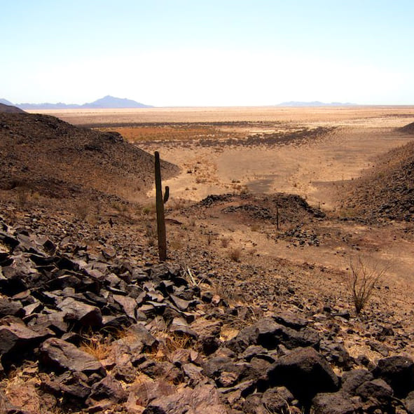 Practicar senderismo en el Pinacate – SONORA, AVENTURA Y ECOTURISMO